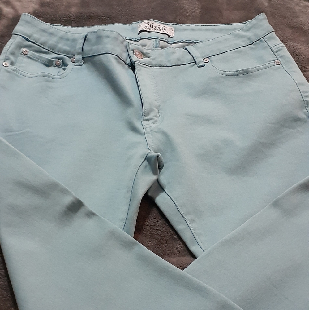 Nwot Puzzle jeans